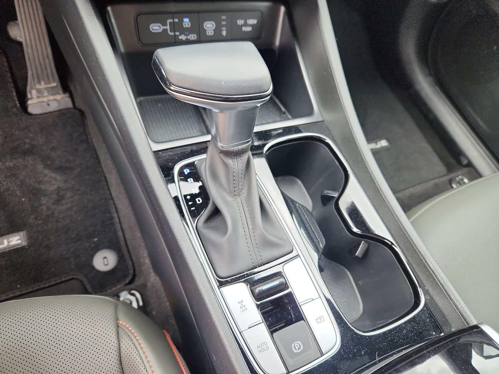 2025 Hyundai Santa Cruz Limited - Photo 16