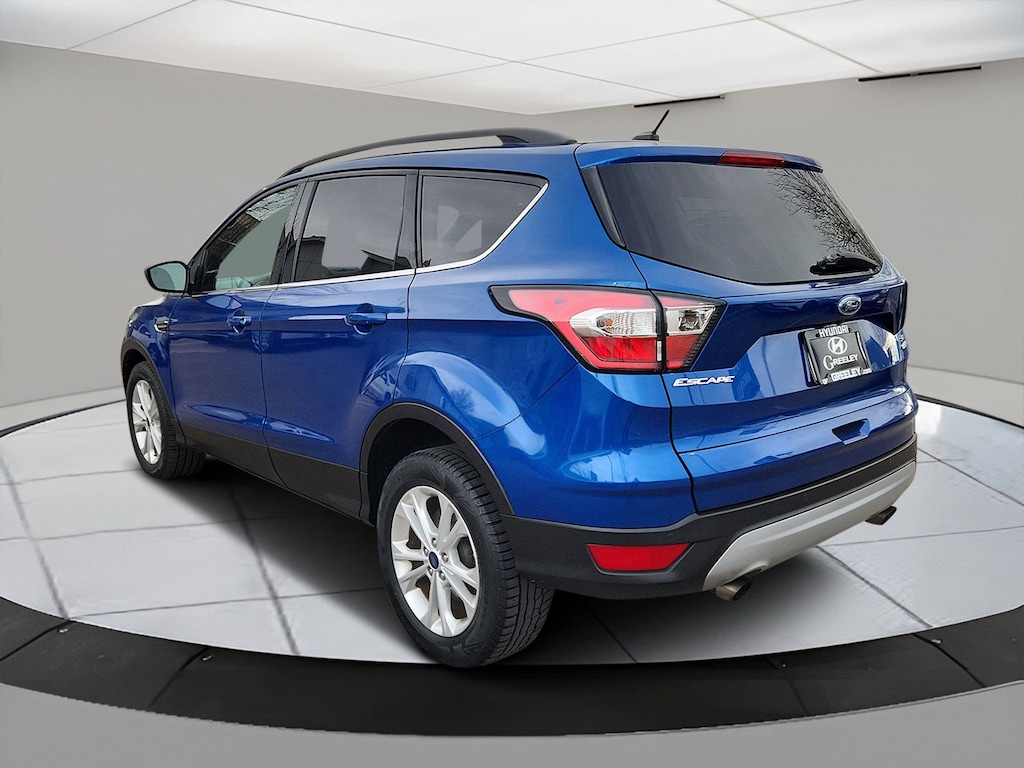 Used 2017 Ford Escape SE SUV