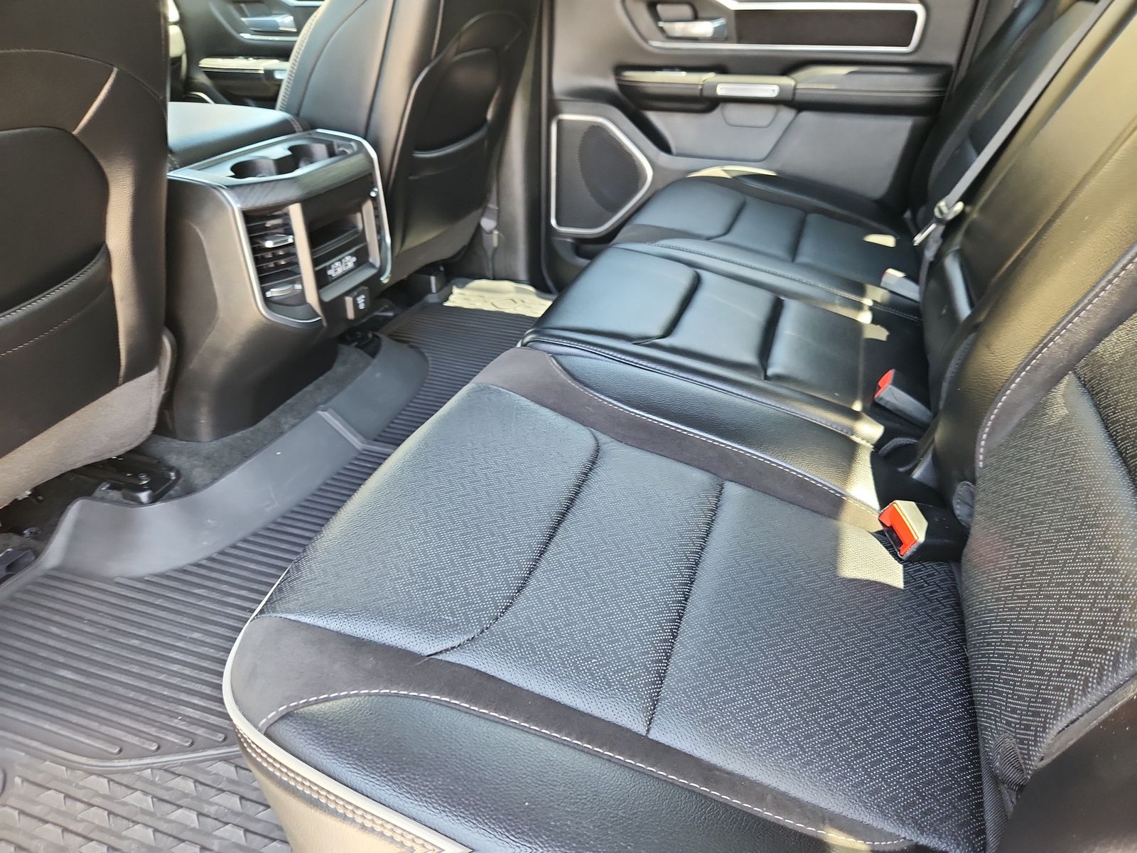 2023 RAM Ram 1500 Pickup Laramie - Photo 11