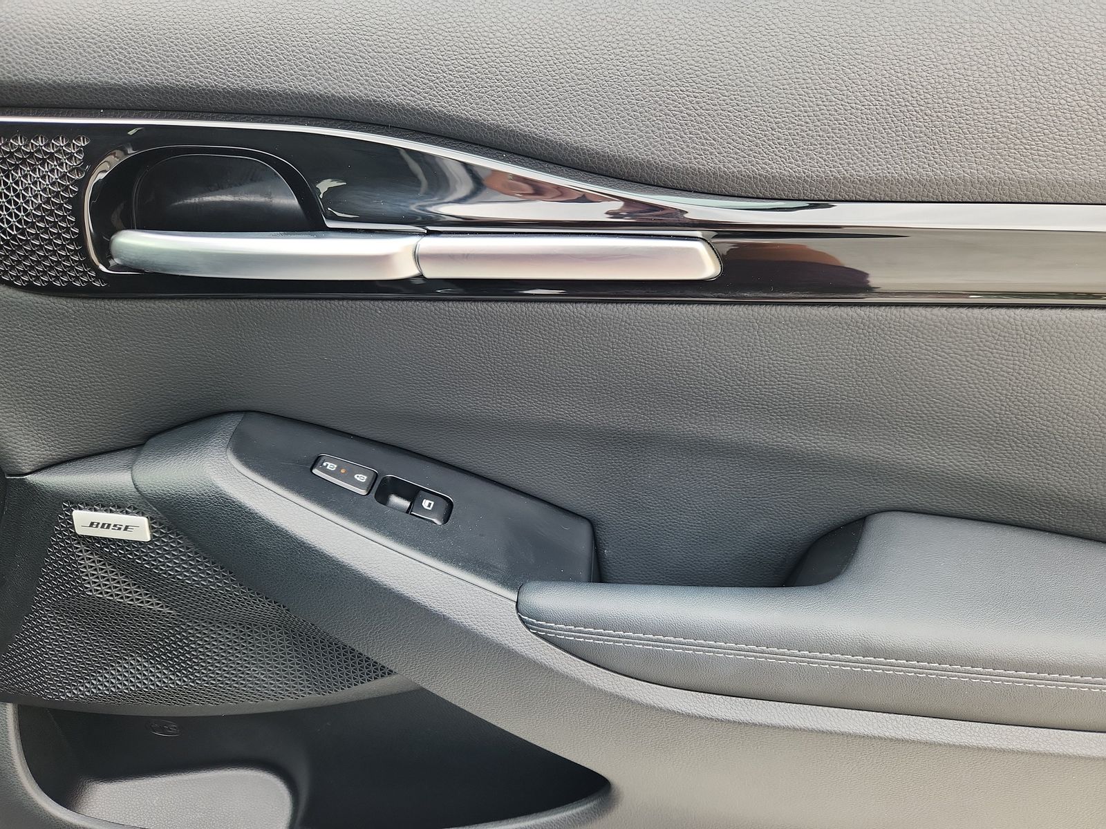 2024 Kia Seltos SX - Photo 15