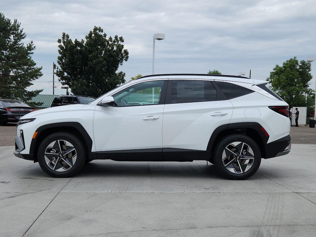 New 2026 Hyundai Tucson Hybrid SEL AWD SUV
