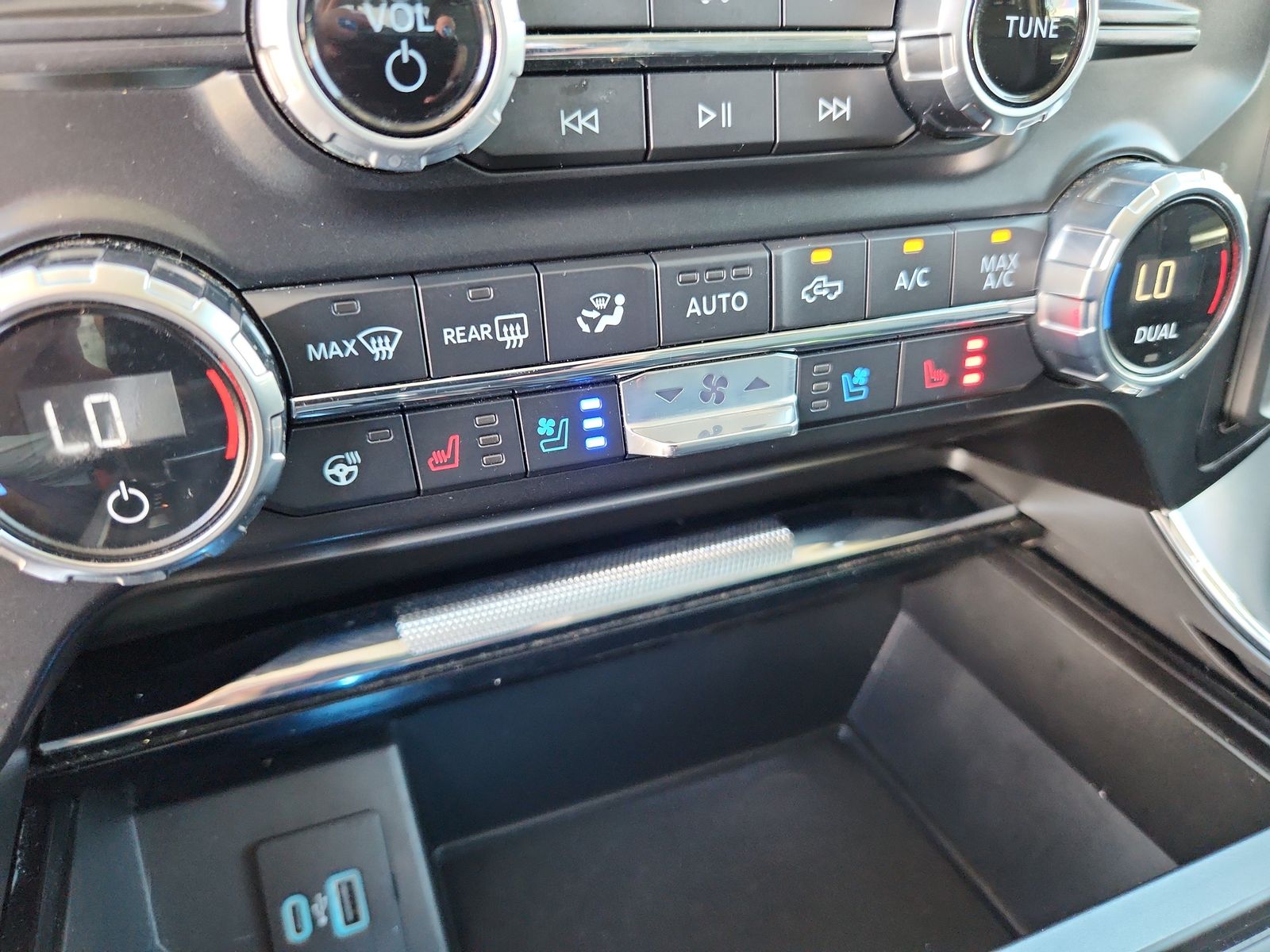 2021 Ford F-150 Lariat - Photo 24