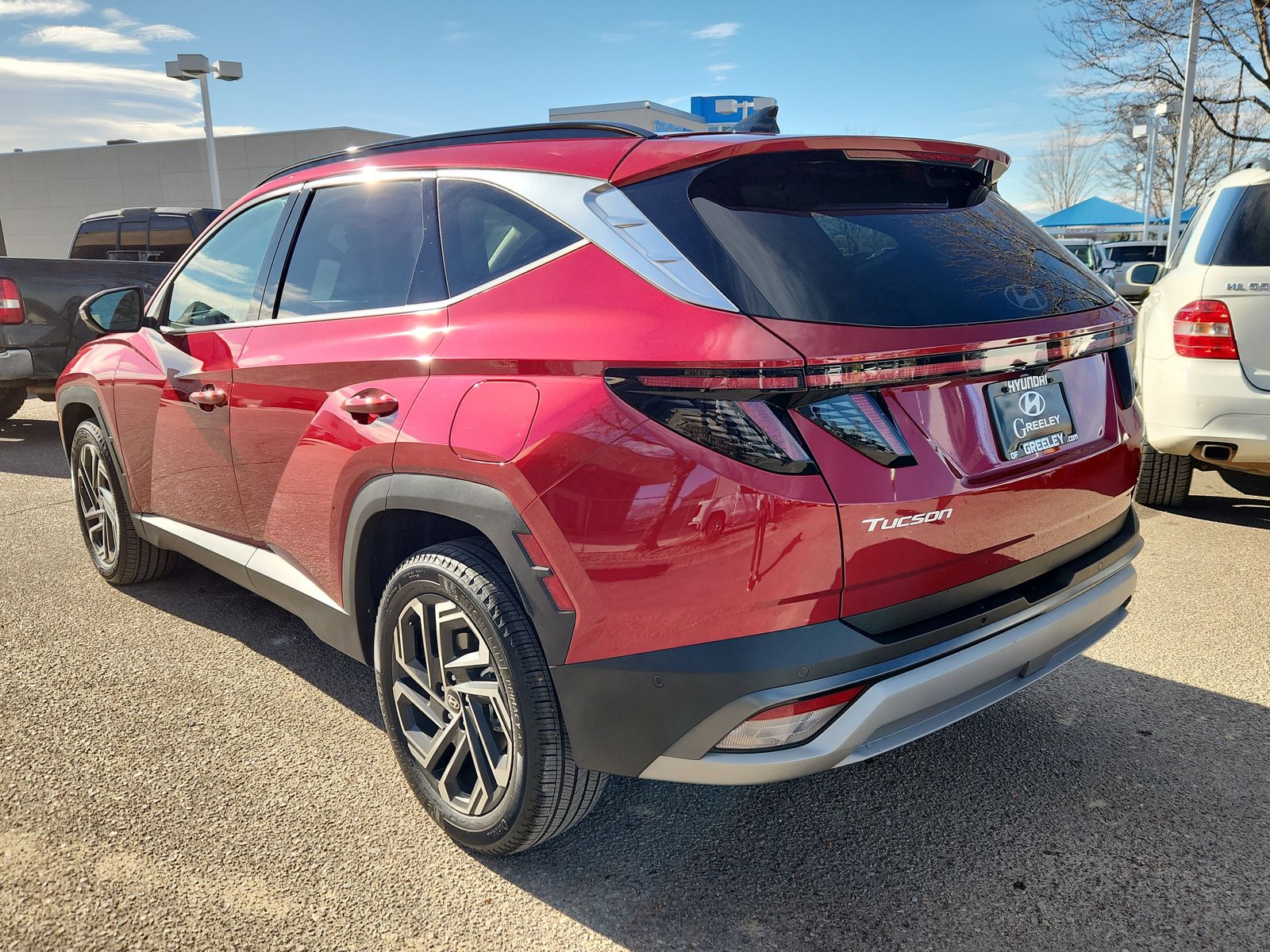 2025 Hyundai Tucson Limited photo 3