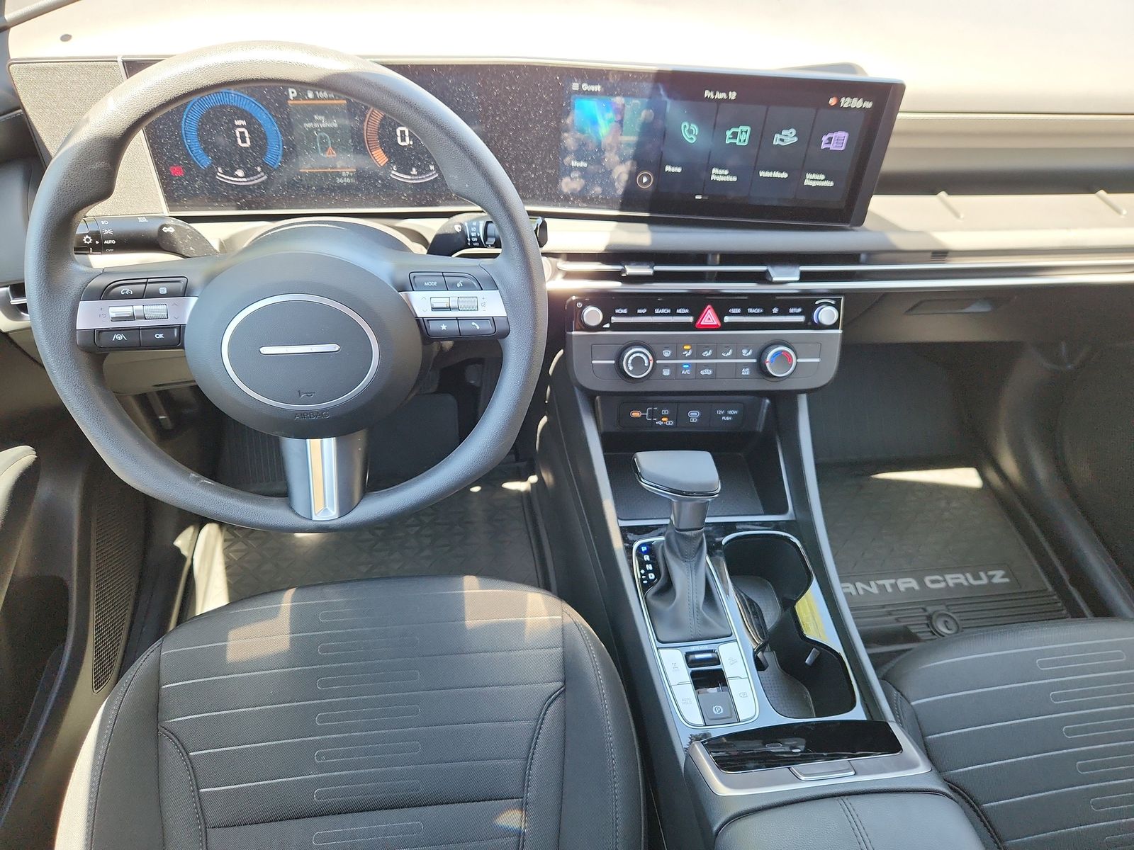 2025 Hyundai Santa Cruz SE - Photo 12