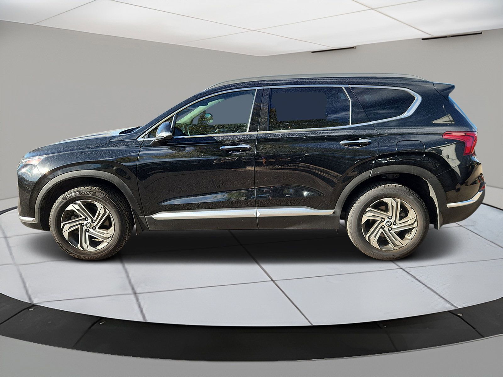 2022 Hyundai Santa Fe SEL Premium photo 2