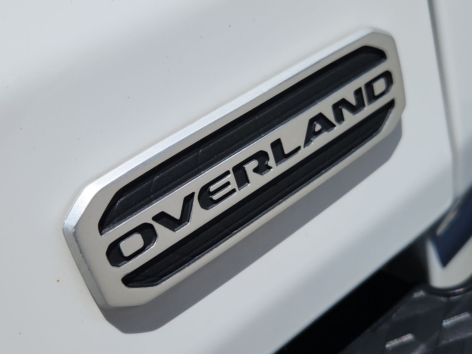 2022 Jeep Gladiator Overland - Photo 13