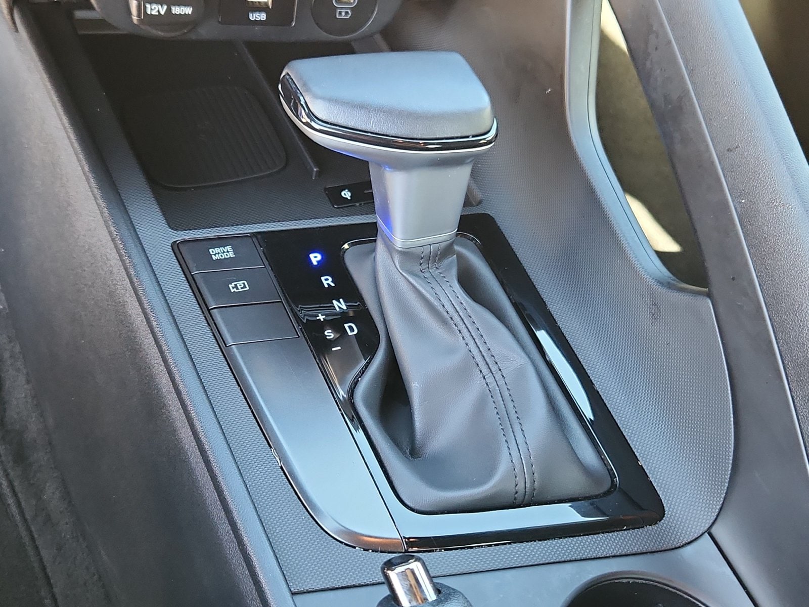 2025 Hyundai Elantra SEL - Photo 21