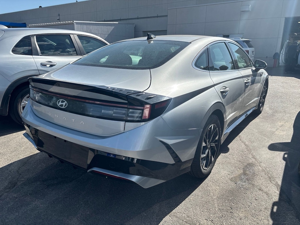 Certified 2025 Hyundai Sonata SEL Sedan
