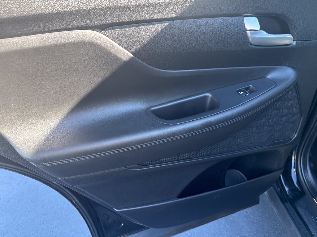 2023 Hyundai Santa Fe SEL - Photo 16
