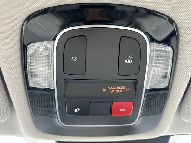 2025 Hyundai Sonata Hybrid SEL - Photo 23
