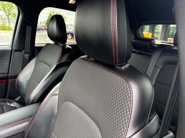 2023 Ford Escape ST-Line - Photo 12