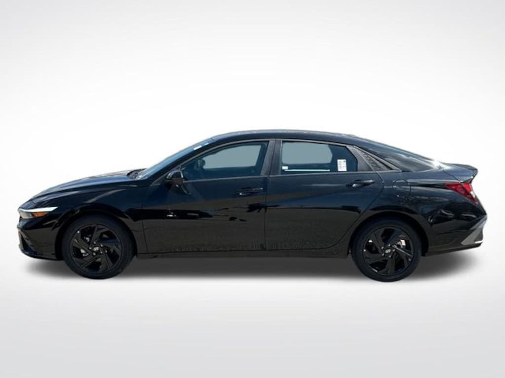 New 2026 Hyundai Elantra SEL Sport Sedan