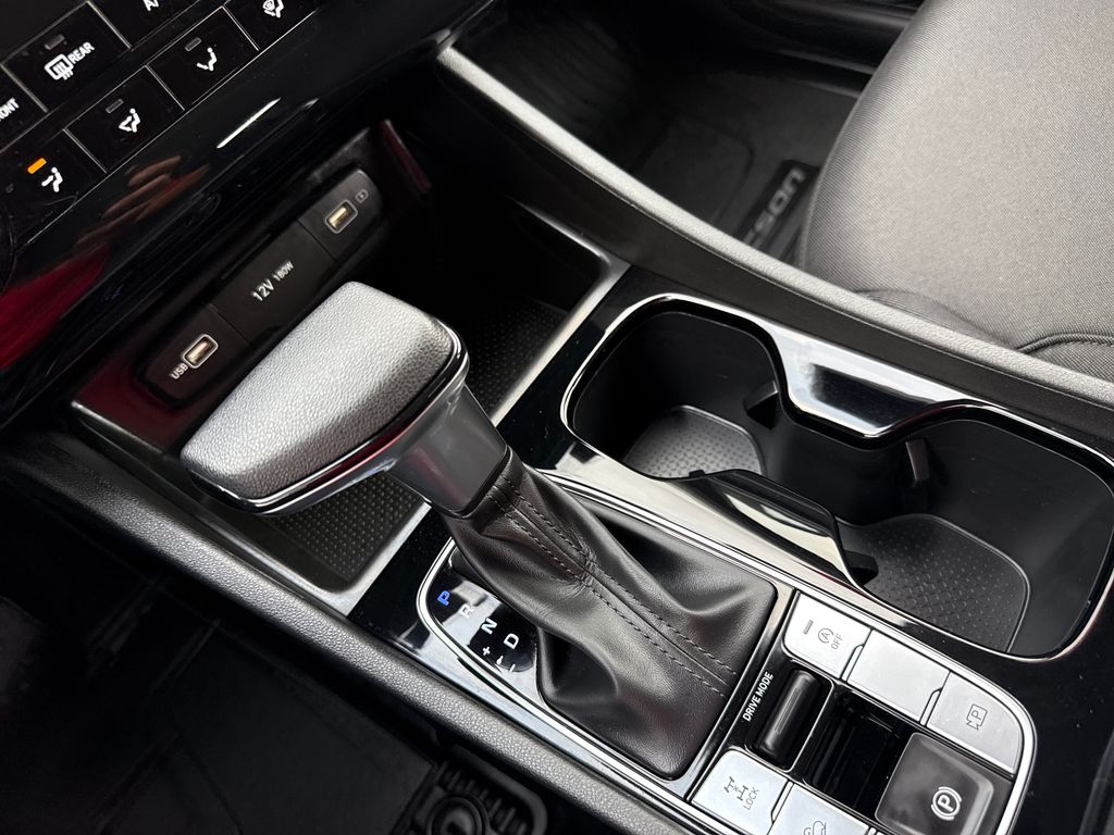 2024 Hyundai Tucson SE - Photo 28