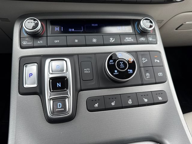 2023 Hyundai Palisade Limited - Photo 26