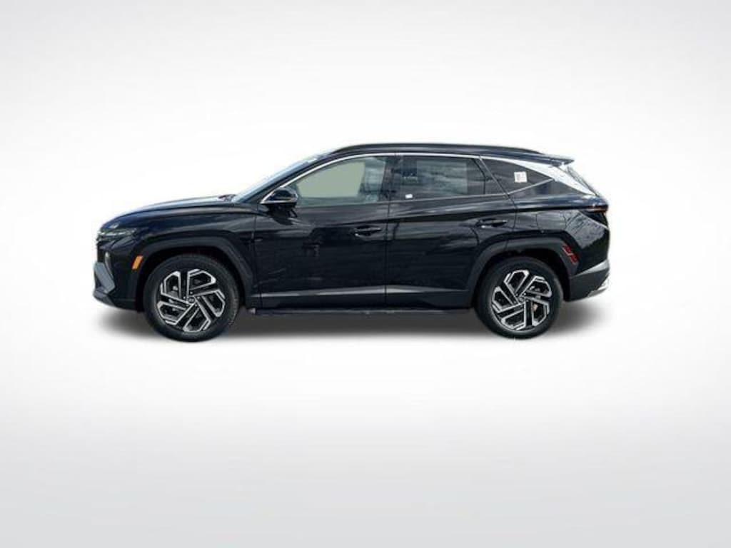 New 2025 Hyundai Tucson Limited AWD SUV