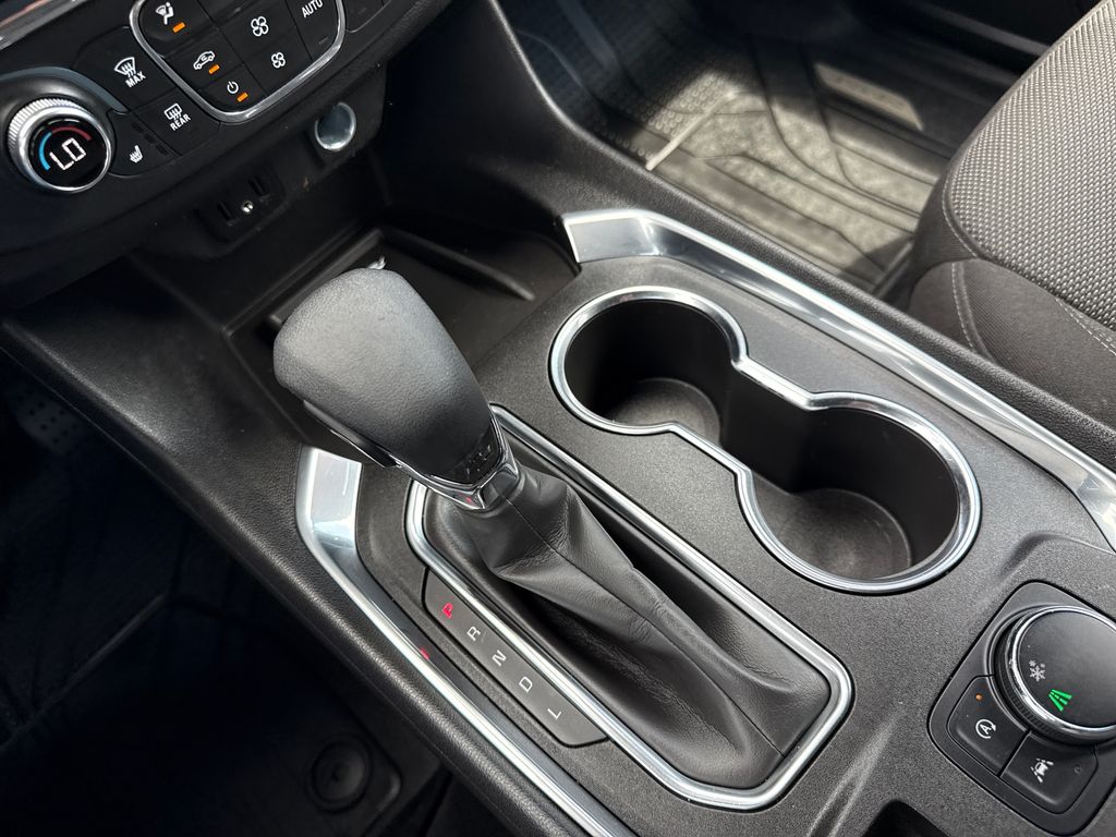 2022 Chevrolet Traverse 1LT - Photo 31