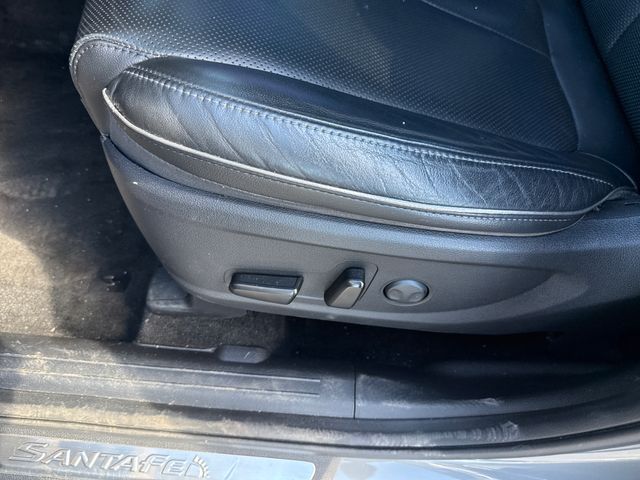 2021 Hyundai Santa Fe SEL - Photo 11