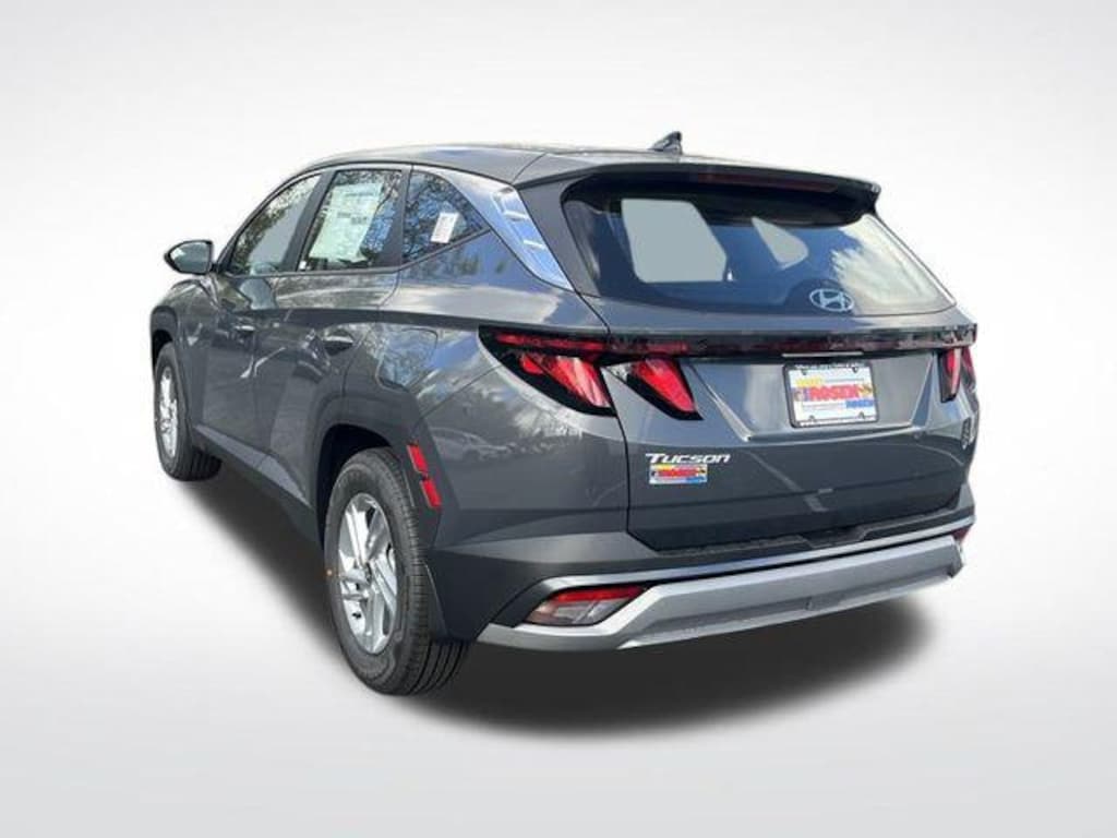 New 2026 Hyundai Tucson SE FWD SUV
