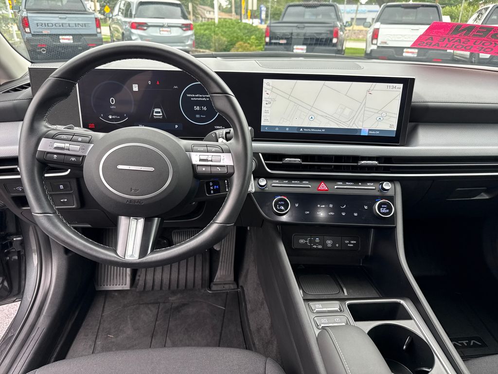 2025 Hyundai Sonata SEL - Photo 23