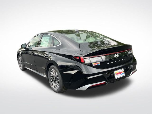 2025 Hyundai Sonata Hybrid SEL photo 3