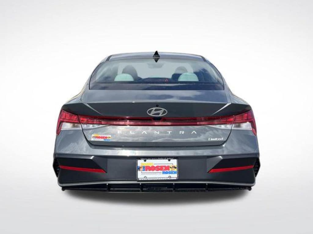 New 2026 Hyundai Elantra Limited Sedan