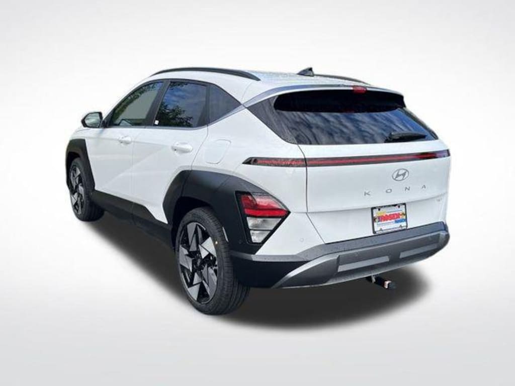New 2026 Hyundai Kona Limited FWD SUV