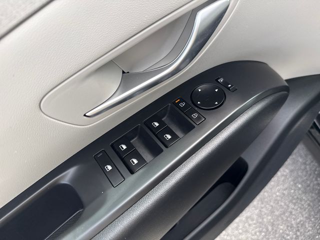 2025 Hyundai Tucson SEL Convenience - Photo 10