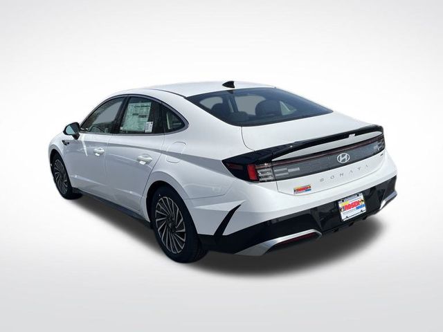 2025 Hyundai Sonata Hybrid SEL photo 3