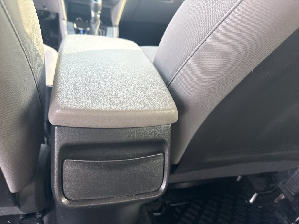 2020 Hyundai Elantra Value Edition - Photo 21