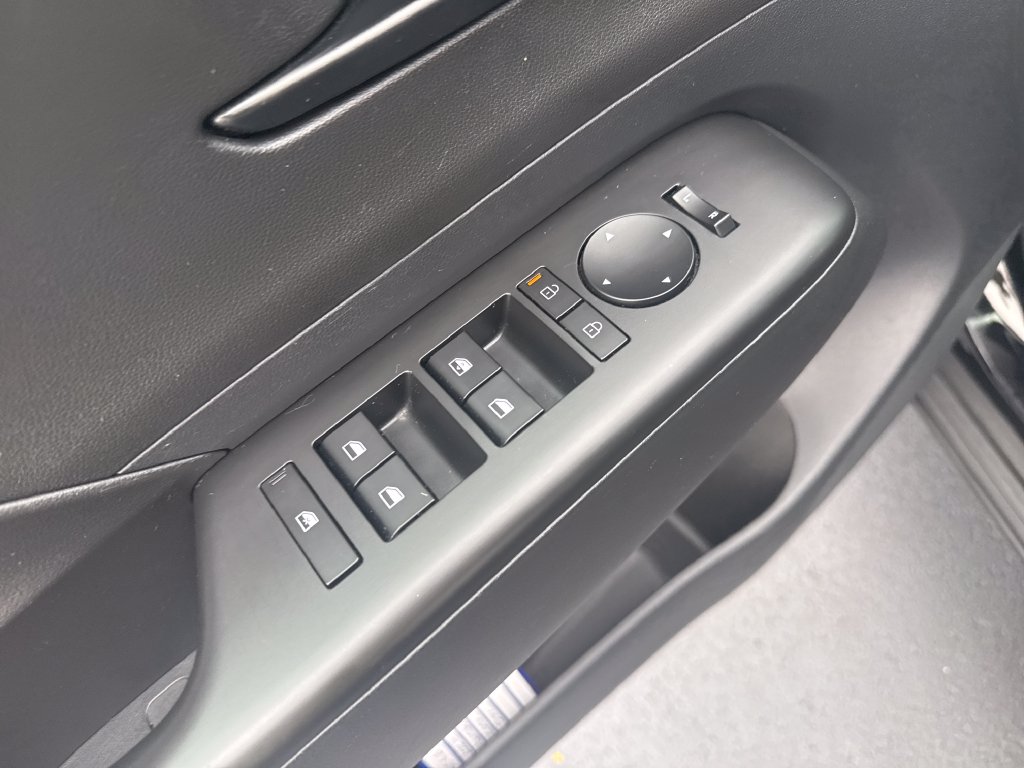2024 Hyundai Kona SEL - Photo 10