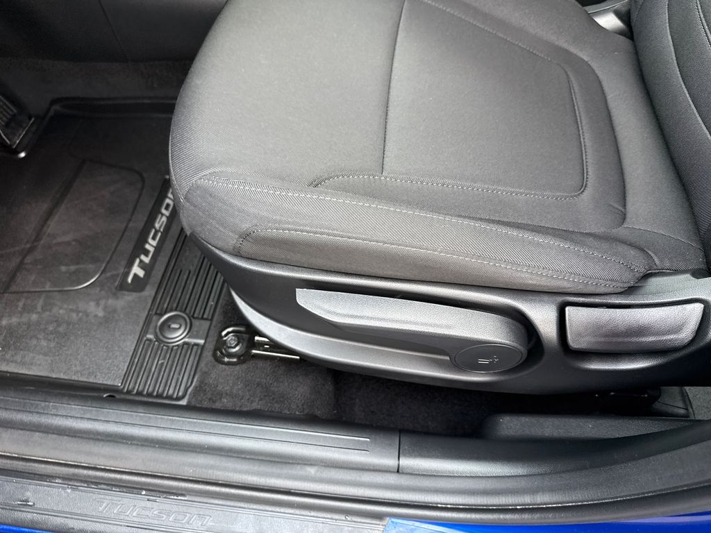 2024 Hyundai Tucson SE - Photo 11