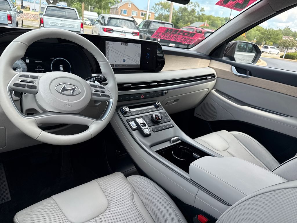 2024 Hyundai Palisade Limited - Photo 30