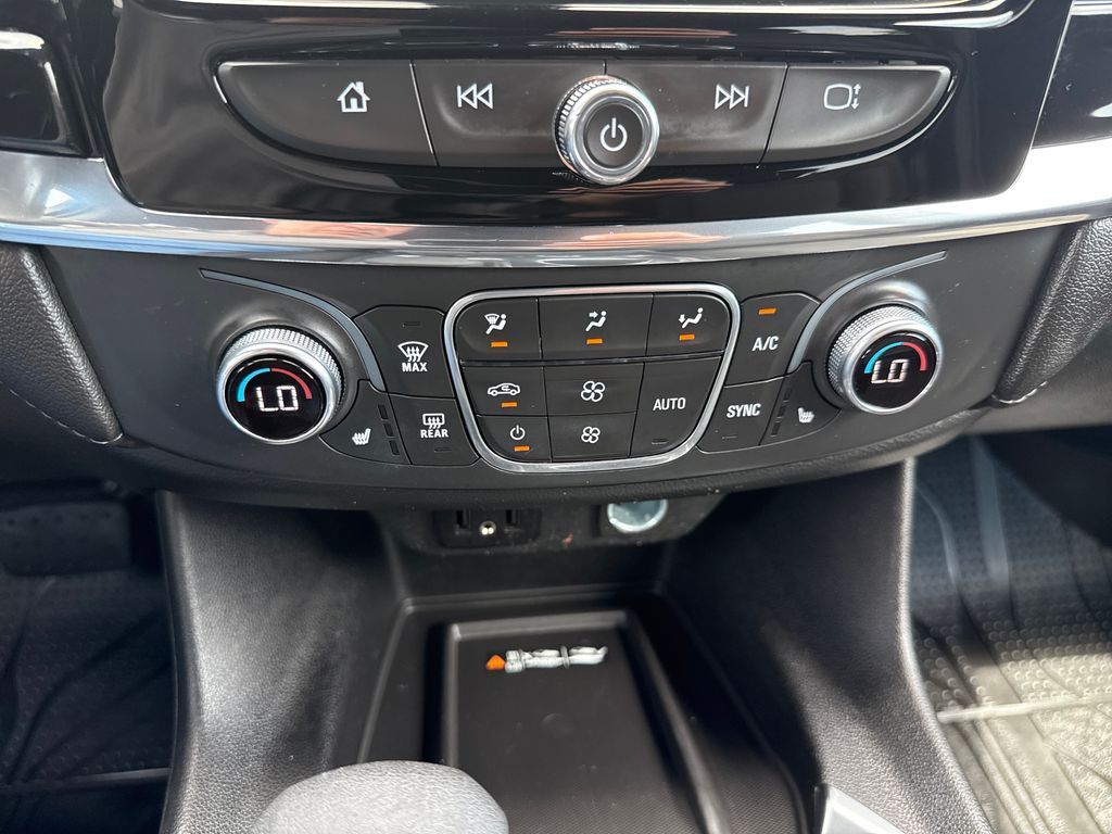 2022 Chevrolet Traverse 1LT - Photo 33