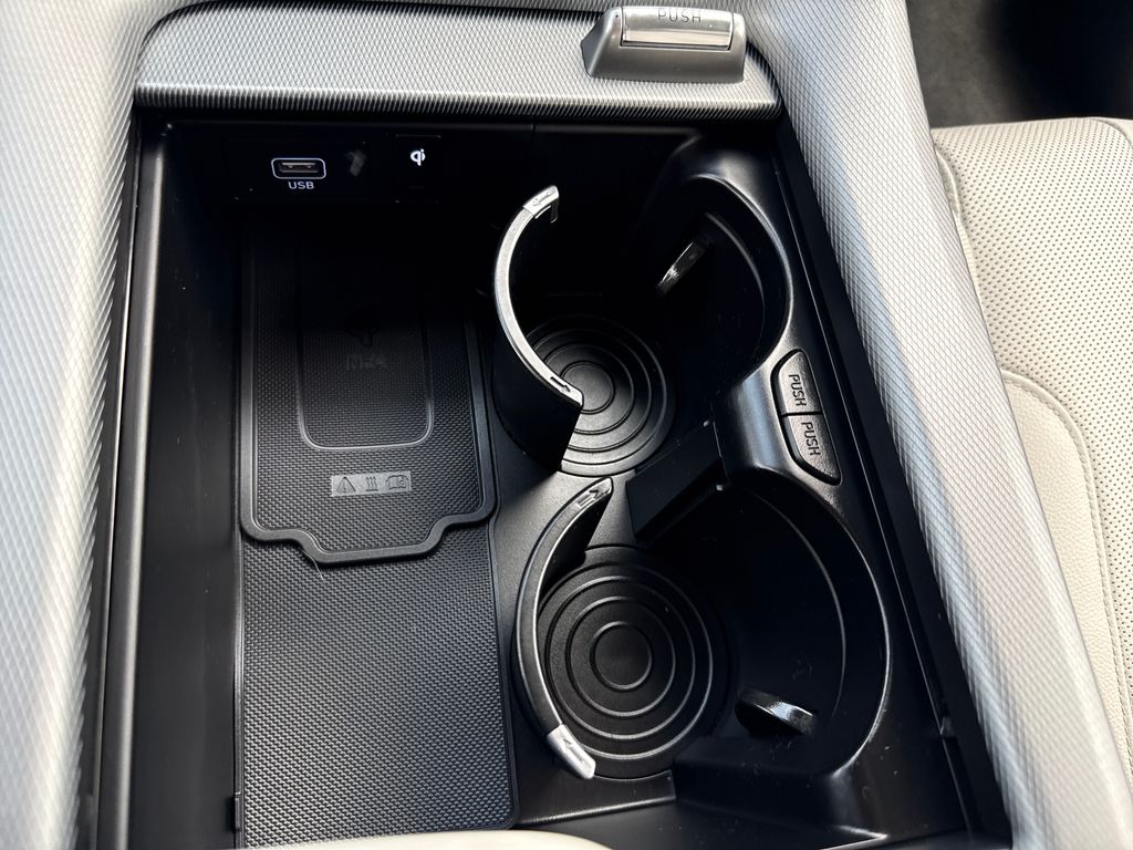 2024 Hyundai Palisade Limited - Photo 34