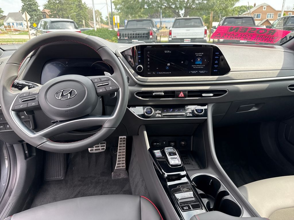 2023 Hyundai Sonata SEL Plus - Photo 23