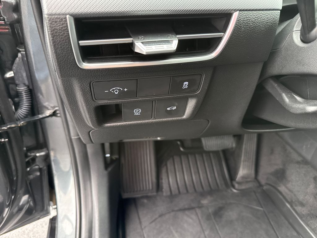2025 Hyundai Sonata SEL - Photo 15