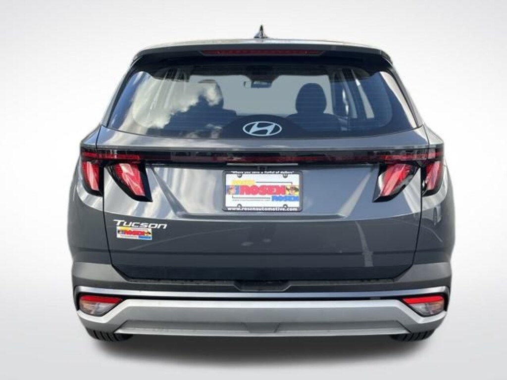 New 2026 Hyundai Tucson SE SUV