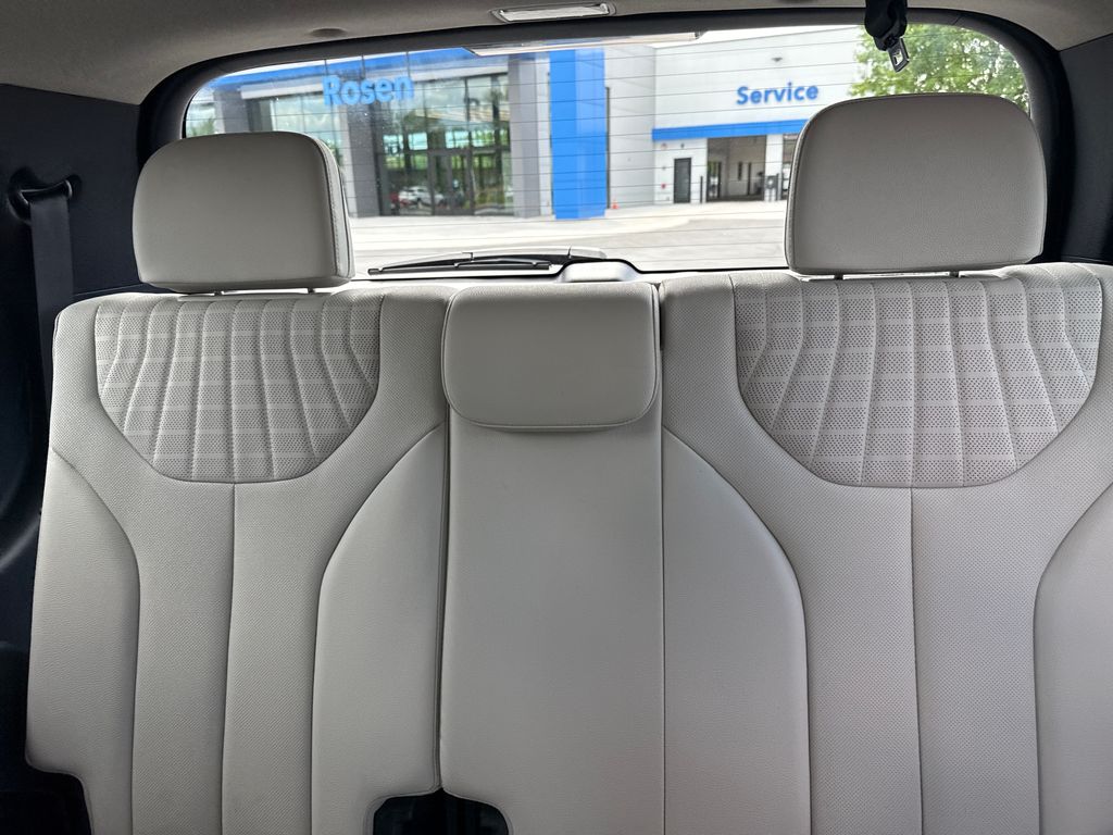 2024 Hyundai Palisade Limited - Photo 28