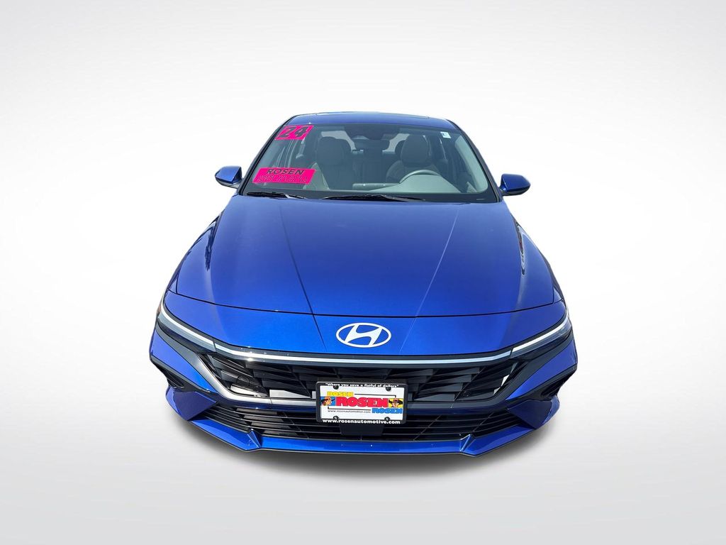 2024 Hyundai Elantra SEL - Photo 8