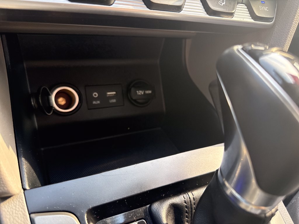 2020 Hyundai Elantra Value Edition - Photo 29