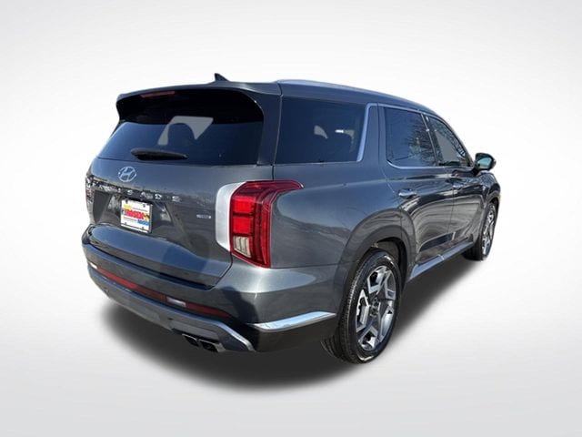 2025 Hyundai Palisade Limited - Photo 5