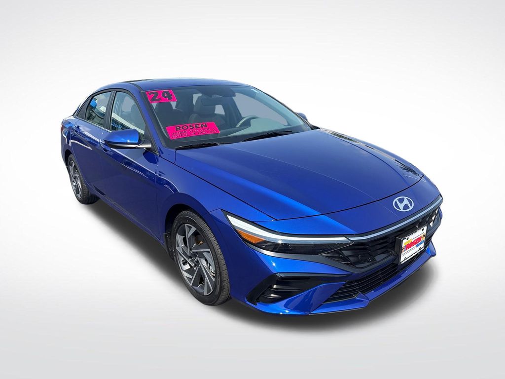 2024 Hyundai Elantra SEL - Photo 7