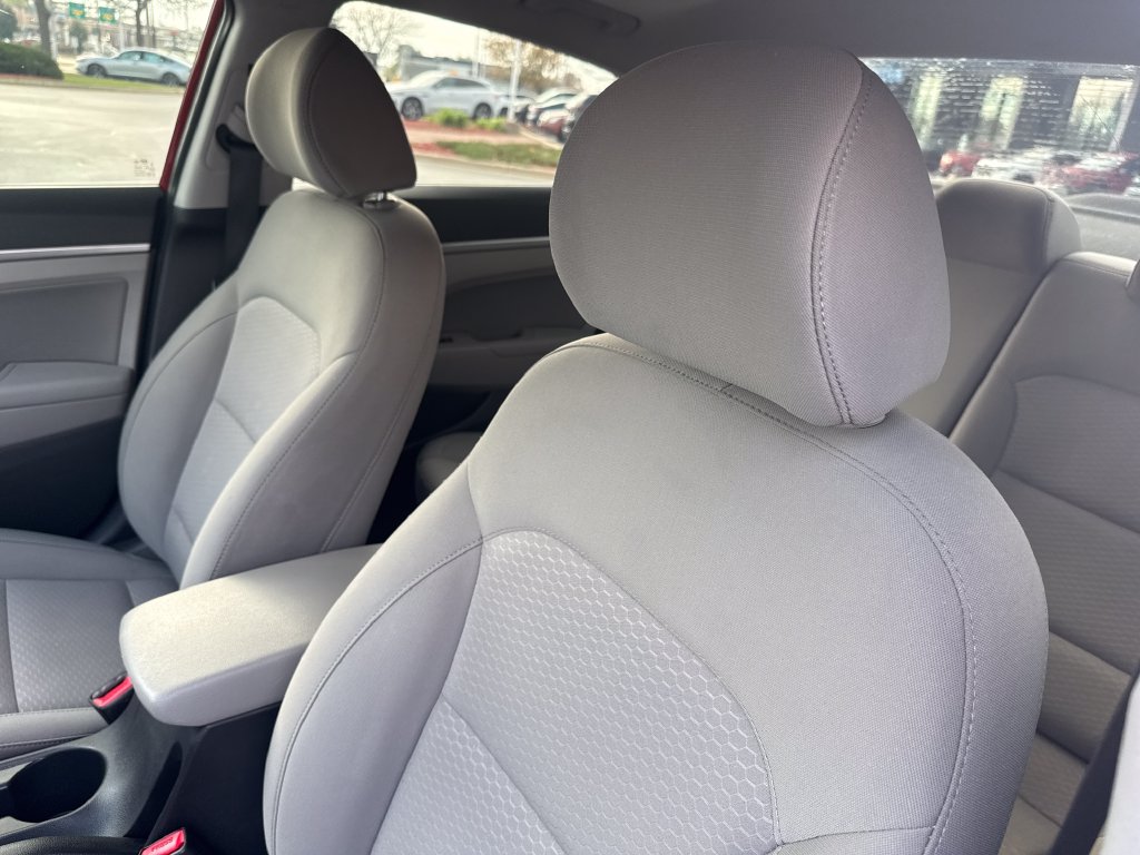 2020 Hyundai Elantra Value Edition - Photo 11