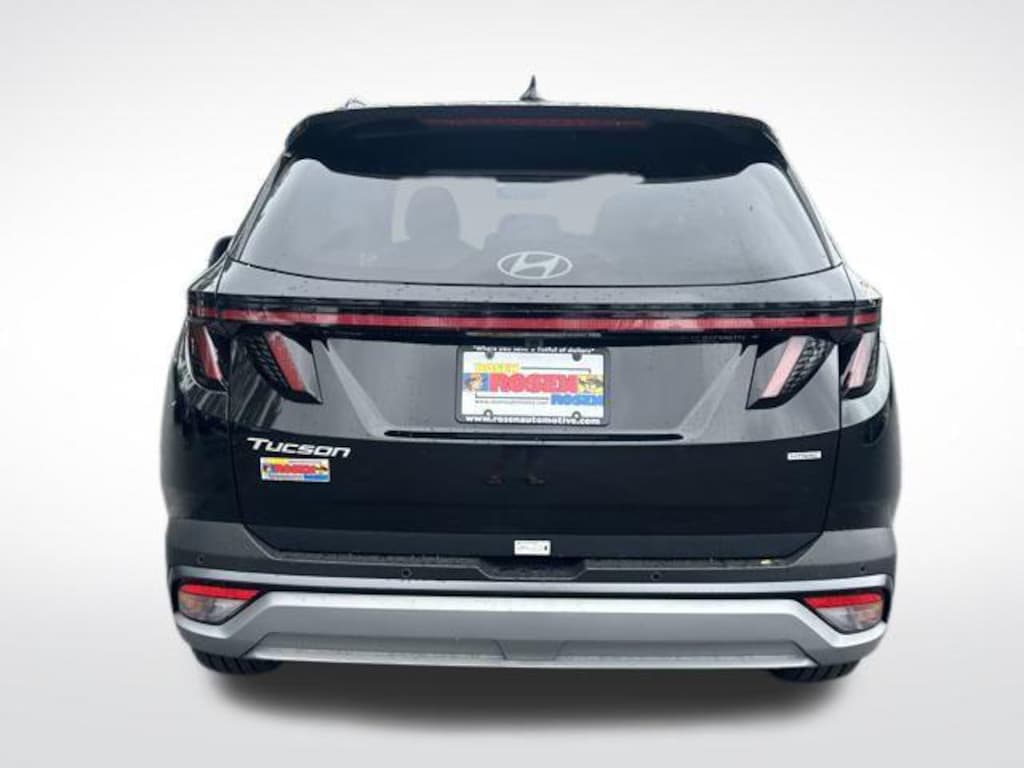 New 2025 Hyundai Tucson Limited AWD SUV
