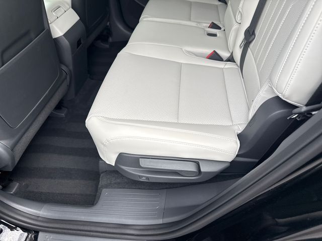2025 Hyundai Santa Fe SEL - Photo 18