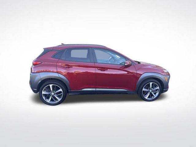 2021 Hyundai Kona Ultimate photo 3