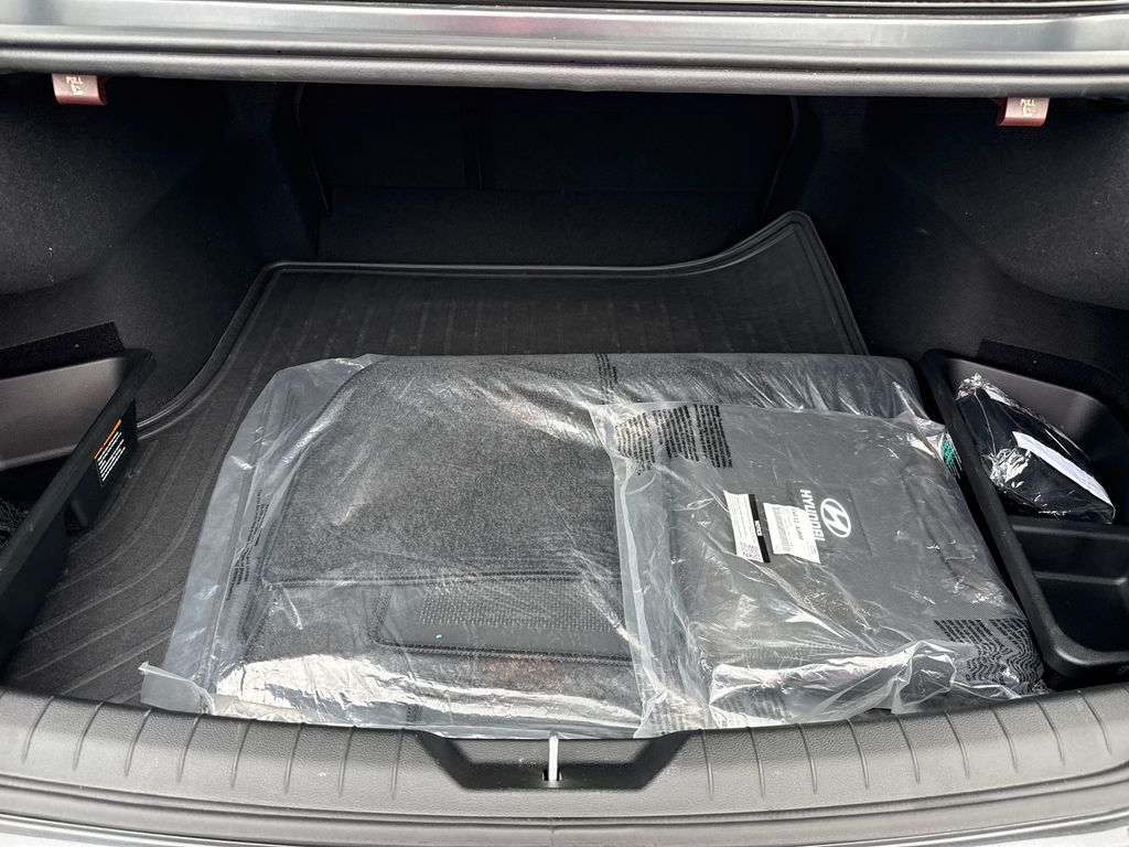 2025 Hyundai Sonata SEL - Photo 39