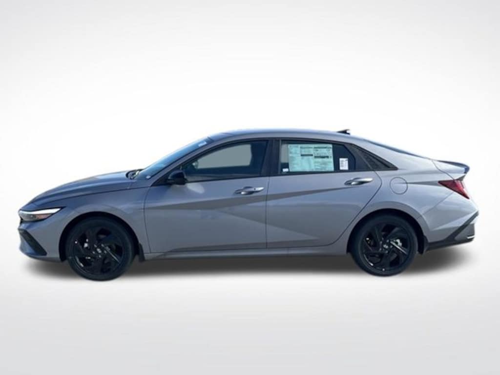 New 2026 Hyundai Elantra Hybrid SEL Sport Sedan