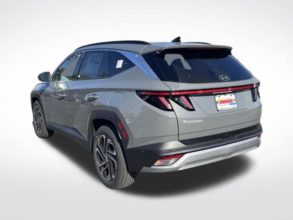 New 2026 Hyundai Tucson Limited FWD SUV