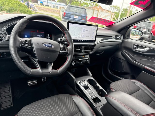 2023 Ford Escape ST-Line - Photo 23